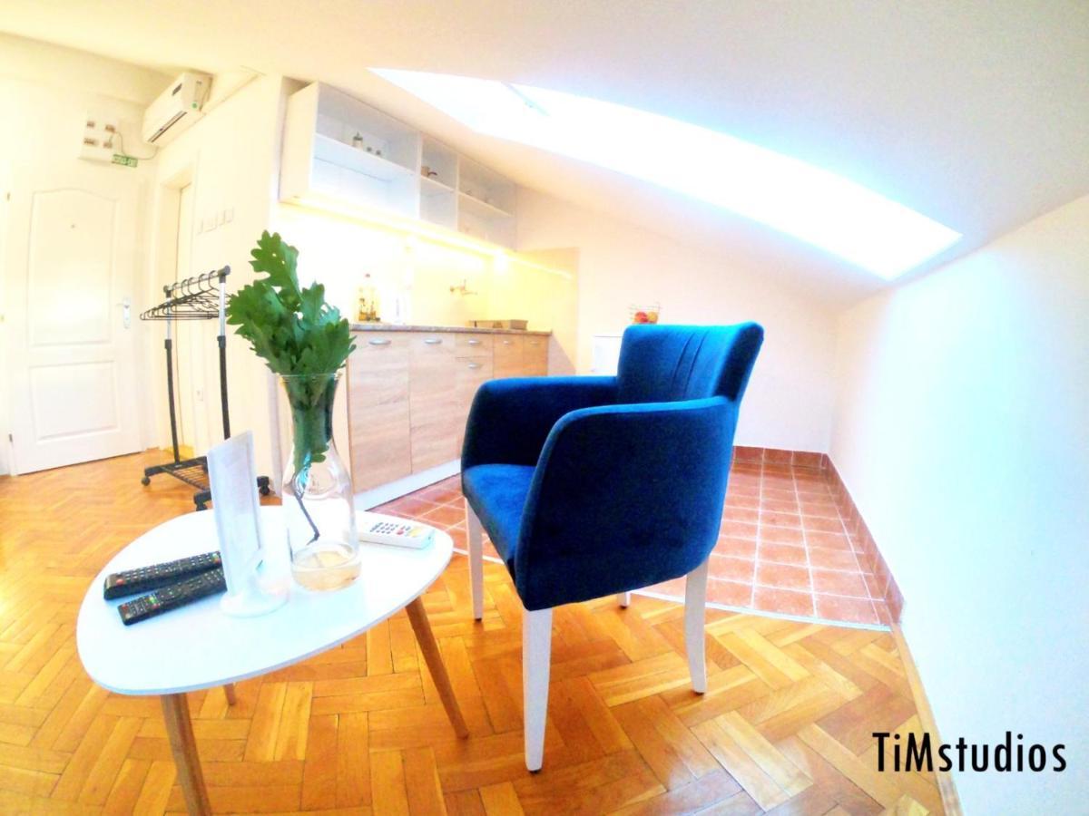 Apartmani Jasmin Нови-Сад Экстерьер фото